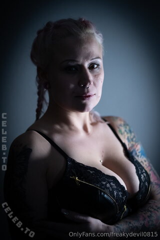 Lisa Joanne nude photo 21