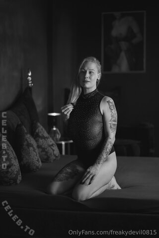 Lisa Joanne nude photo 16
