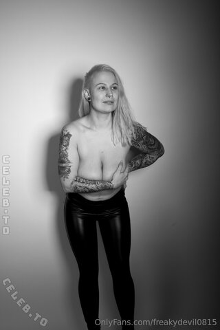 Lisa Joanne nude photo 12