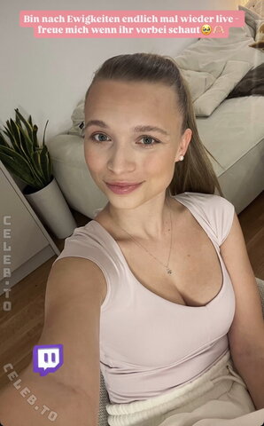 Lisa Küppers nude photo 28