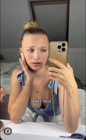 Lisa Küppers nude photo 22
