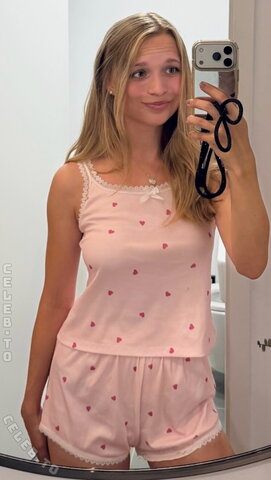 Lisa Küppers – In the nightgown