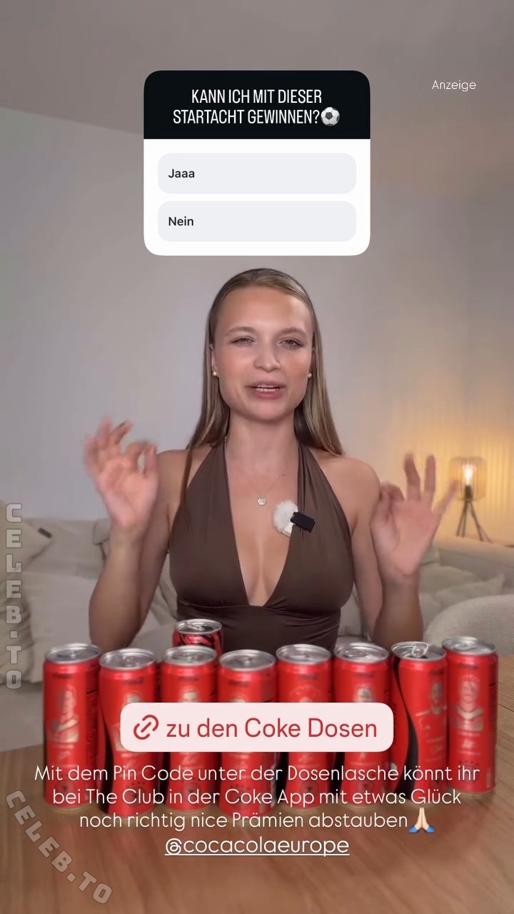 Lisa Küppers nude photo 2