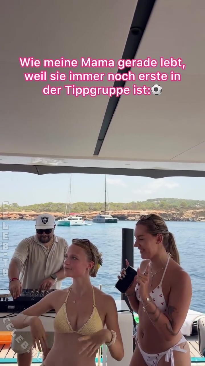 Lisa Küppers nude photo 4