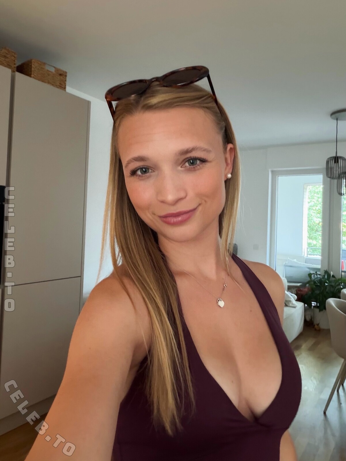Lisa Küppers nude photo 1