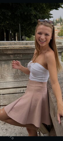 Lisa Küppers nude photo 21