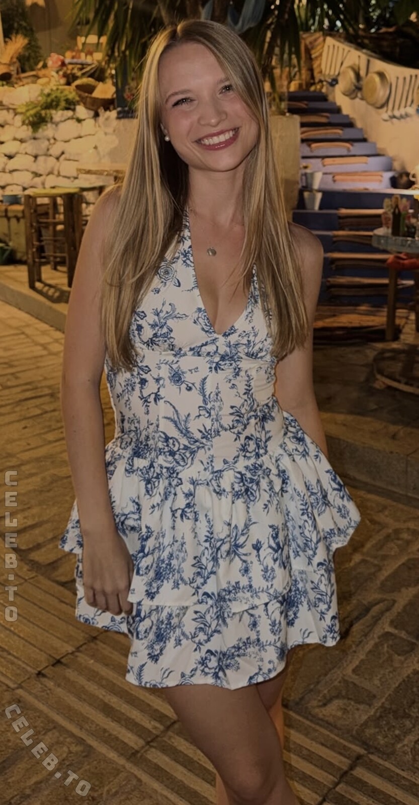 Lisa Küppers nude photo 1