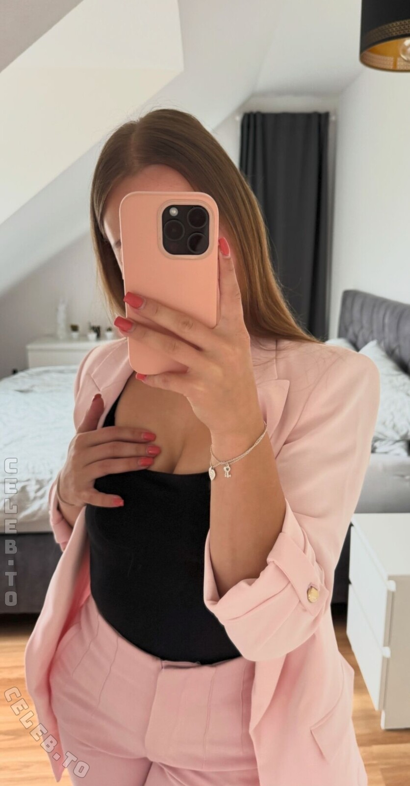 Lisa-Marie Döring nude photo 9