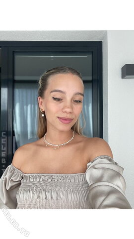Lisa und Lena nude photo 14