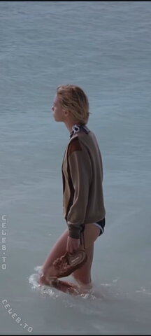 Lisa und Lena nude photo 5