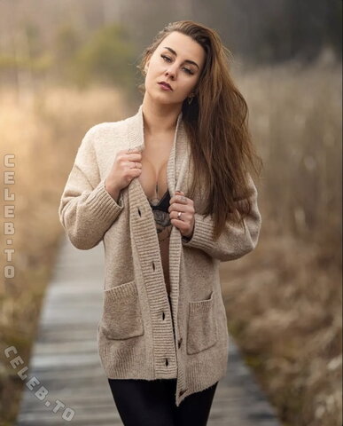 Lisa Wagner nude photo 98