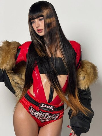 Lisa Hot (15 photos)