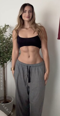 Lisaamarie.e nude photo 5