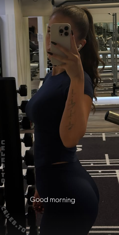 Lisa_srmst nude photo 1