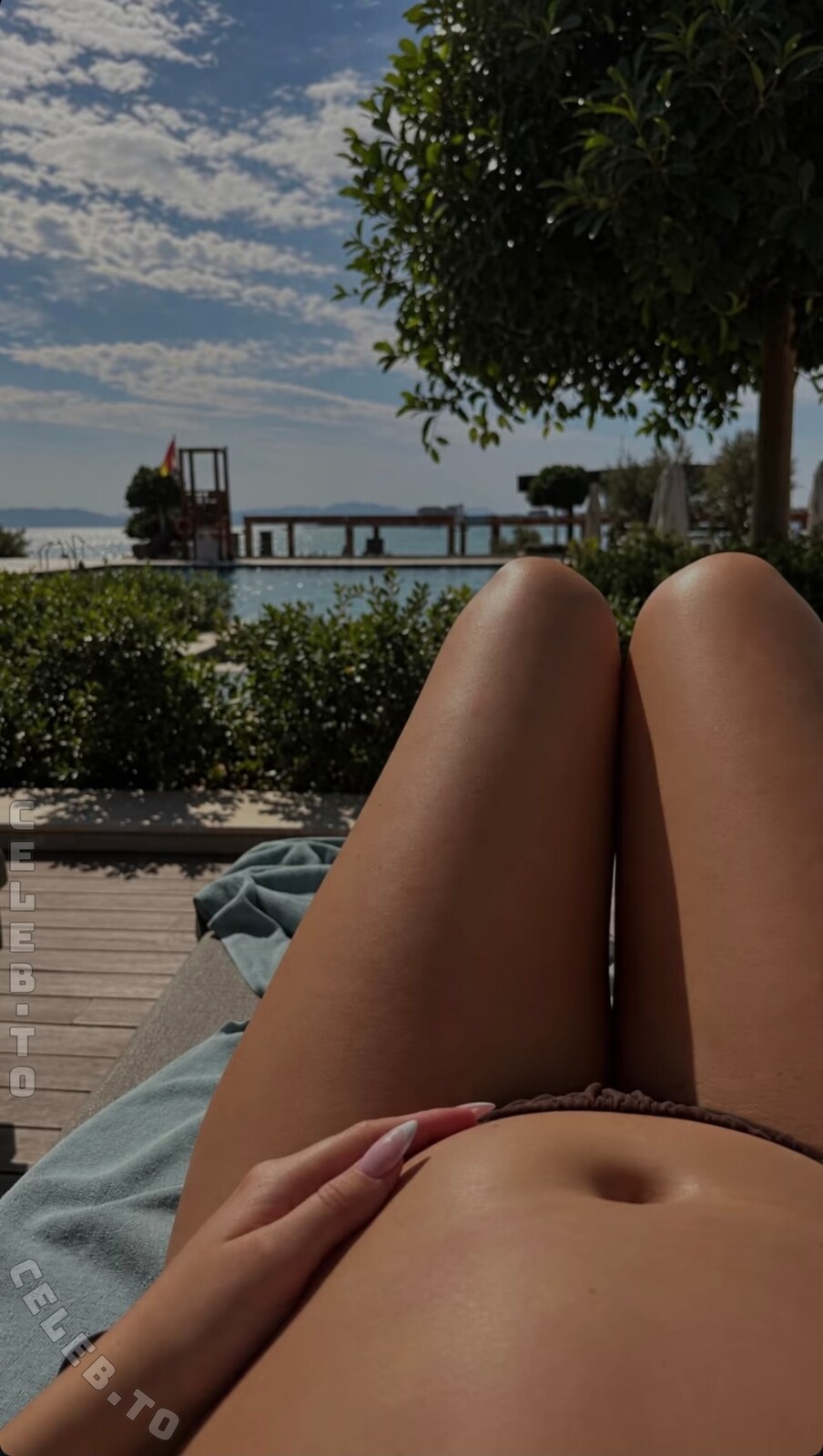Lisa_srmst nude photo 1