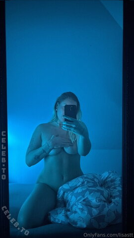 Lisastt nude photo 31