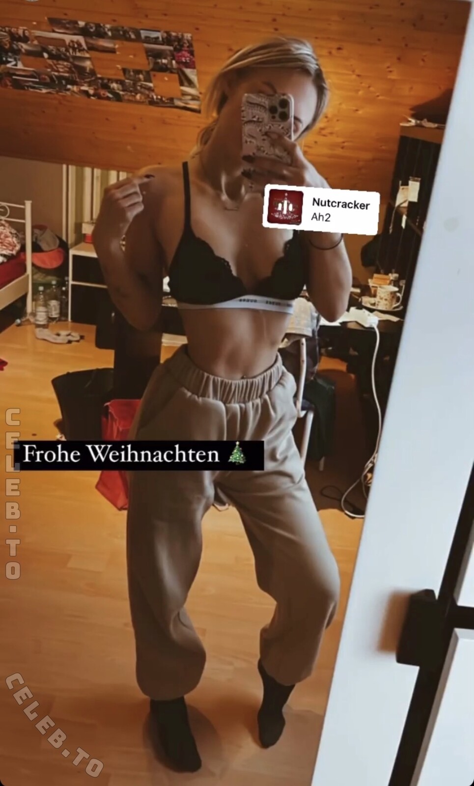 liskaxa nude photo 2