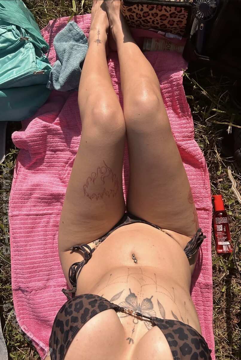 liskaxa nude photo 3