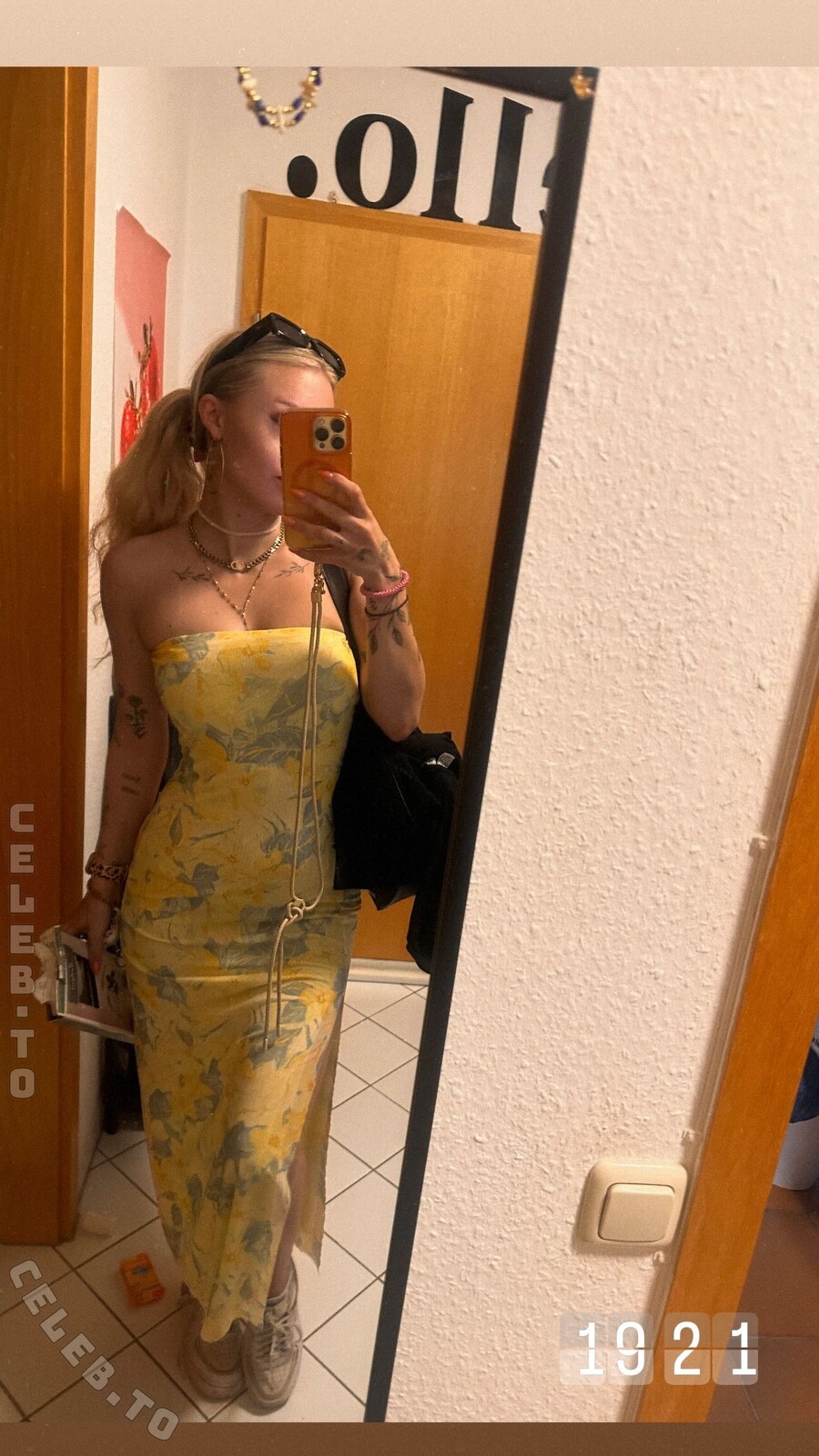 liskaxa nude photo 2