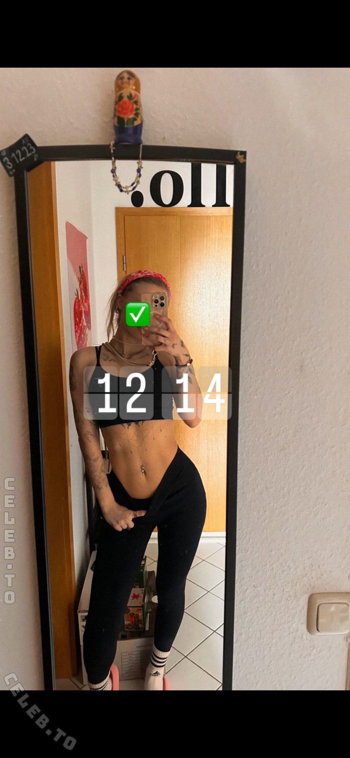 liskaxa nude photo 6
