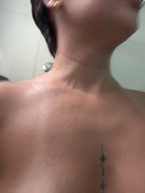 LissPerolaa nude photo 5