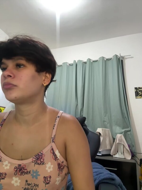 LissPerolaa nude photo 23