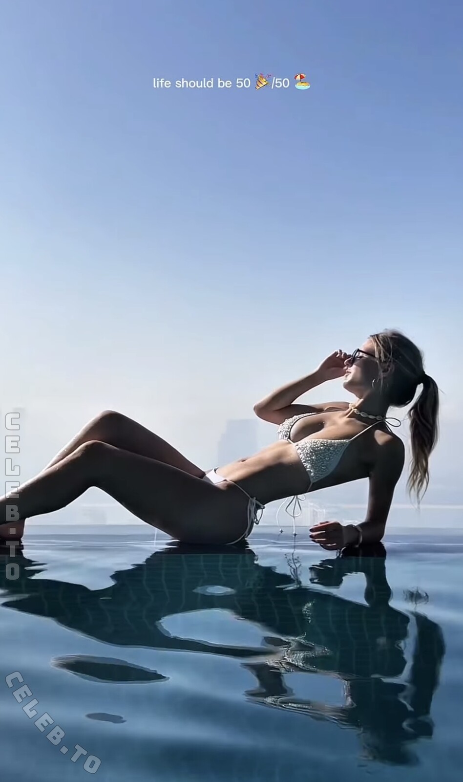 Liss.thl nude photo 1