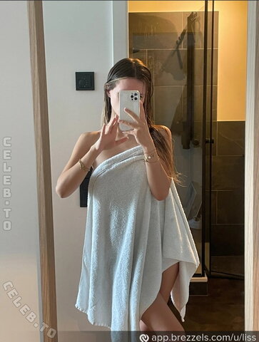 Liss.thl nude photo 16