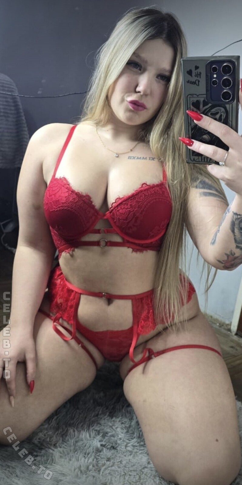 lissylanes nude photo 3