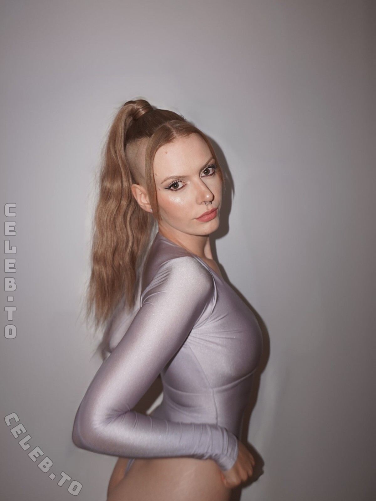 LissyNova nude photo 2