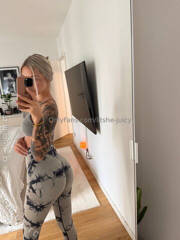 Litshe-juicy nude photo 78