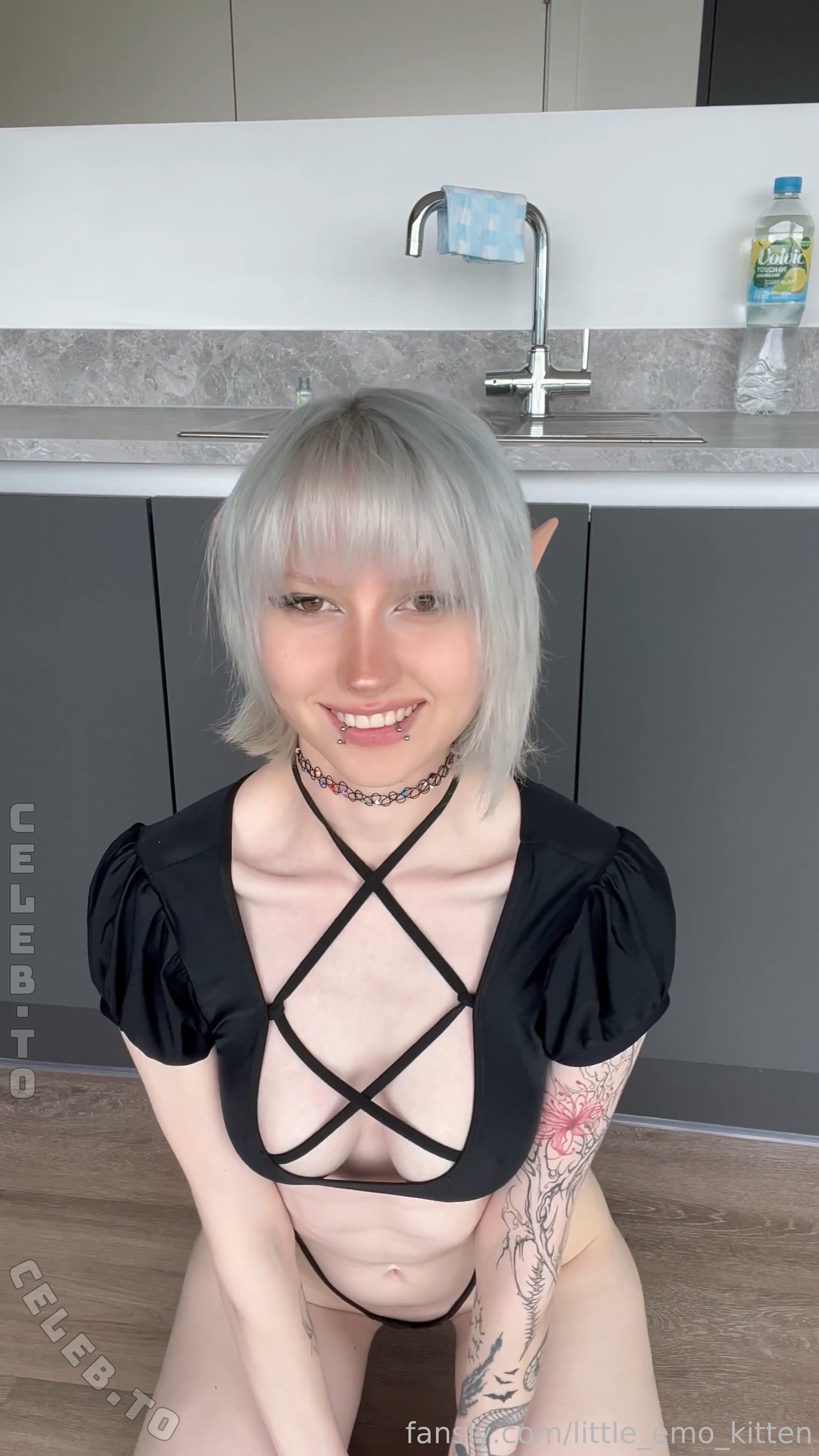 Little Emo Kitten nude photo 6