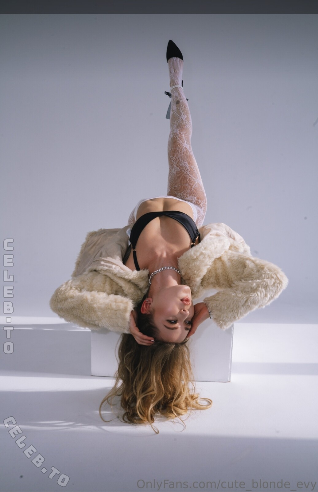 Little Evy nude photo 15