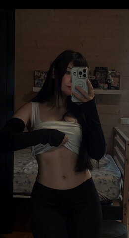 Little Giuli New (1 photo)
