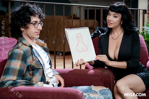Little Puck nude photo 11