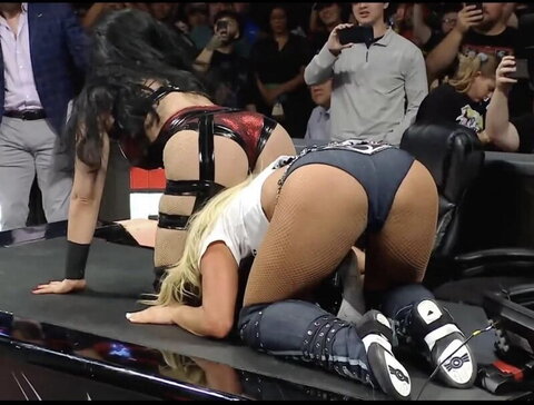 Liv Morgan Fresh (2 photos)