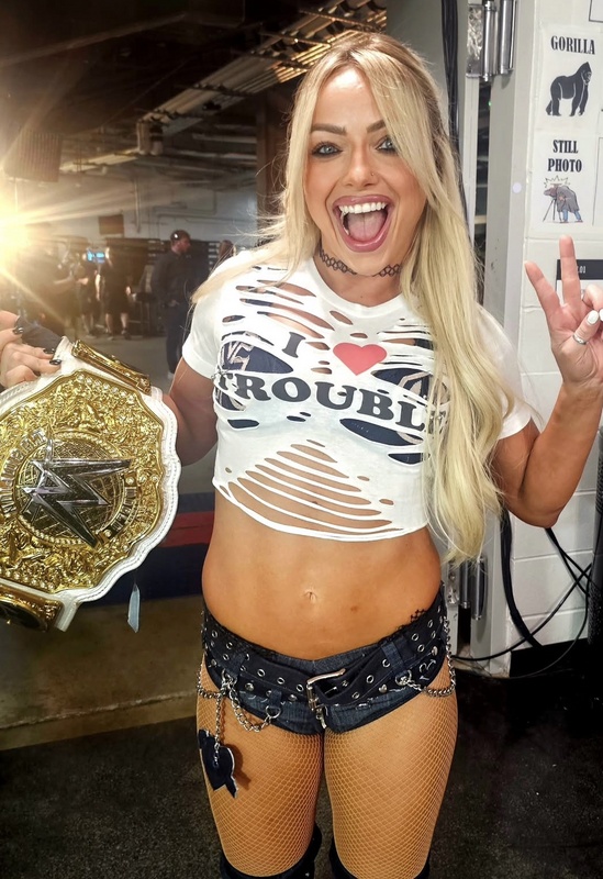 Liv Morgan nude photo 2