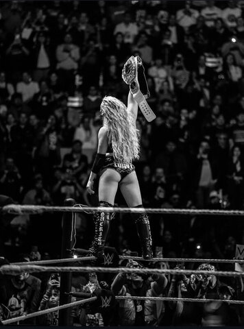 Liv Morgan New (2 photos)