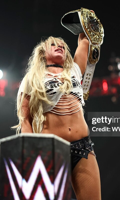 Liv Morgan nude photo 3