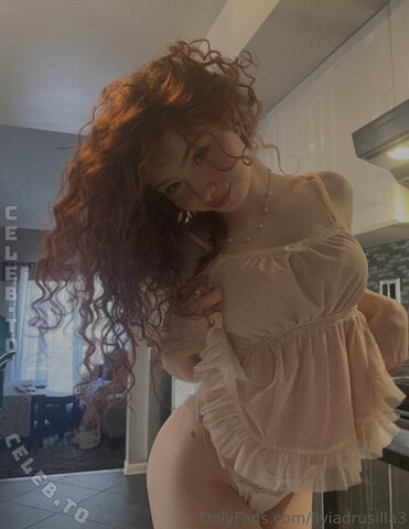 Livia Paige nude photo 5