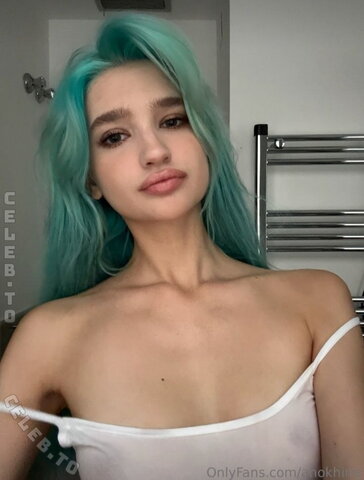 Liza Anokhina nude photo 79