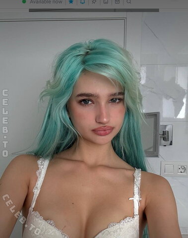 Liza Anokhina nude photo 51