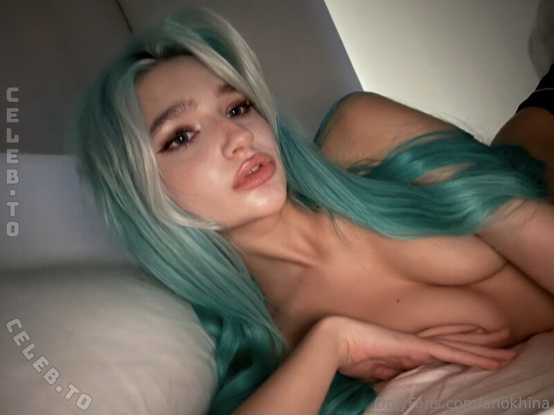 Liza Anokhina nude photo 10