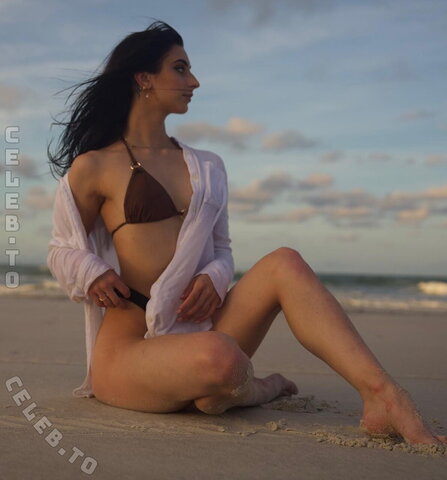 lizamarielowe nude photo 8