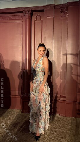 Lizzy Greene nude photo 15