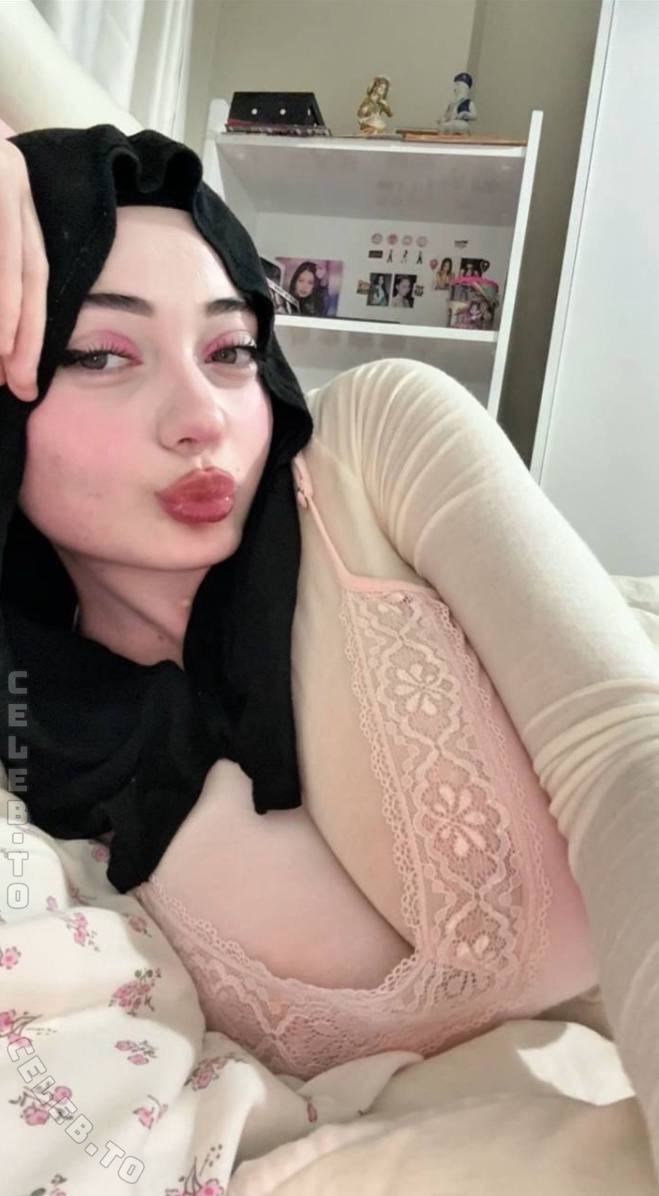 lldrzelall nude photo 1