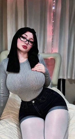 lldrzelall nude photo 3