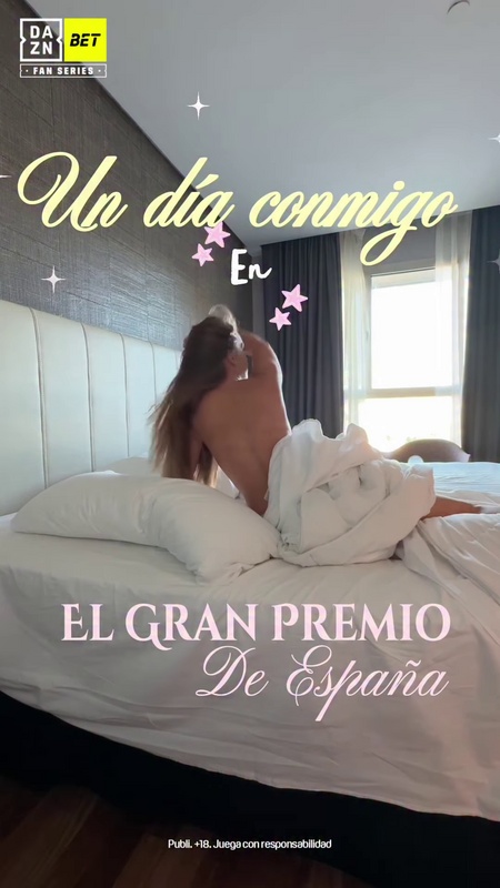 llunaclark nude photo 3