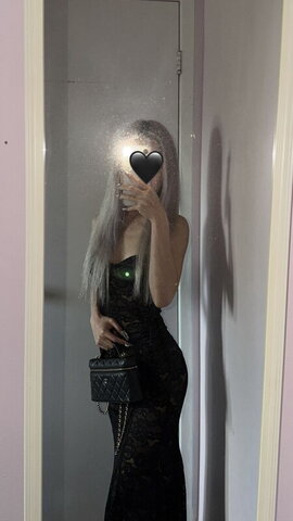 llusy.h nude photo 25