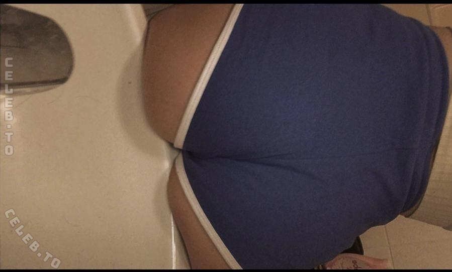 loco_jenny nude photo 3